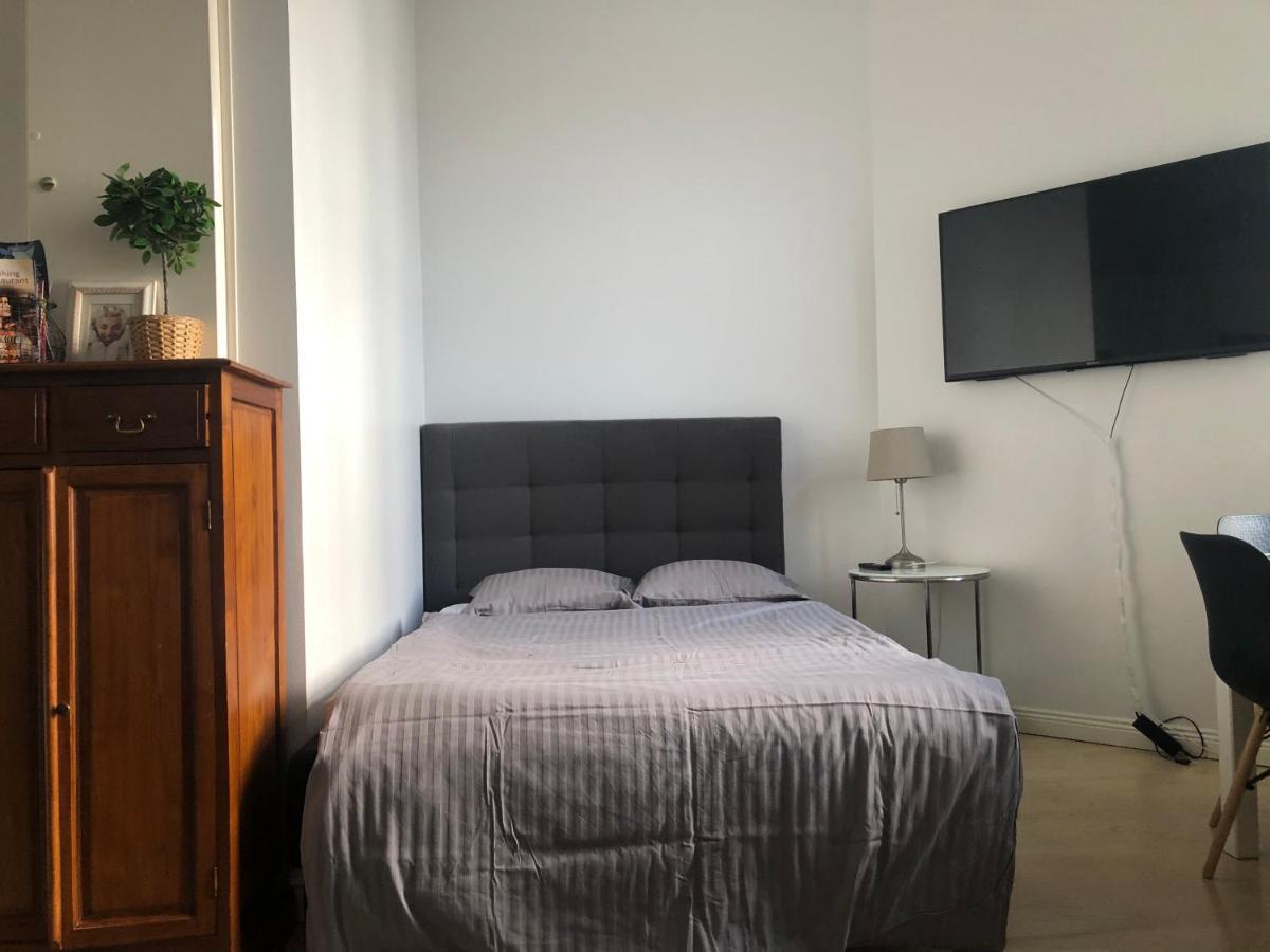 Scandinavian 21 In Heard Apartment Helsinki